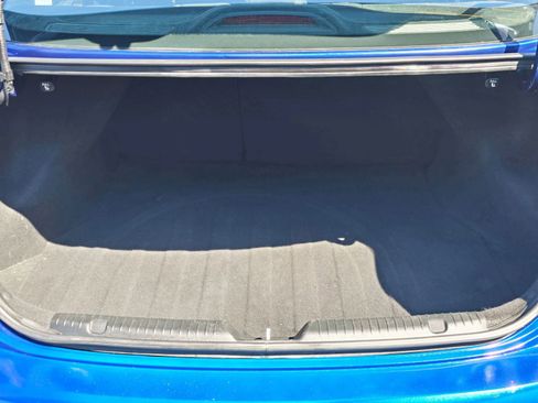 Used 2018 Kia Forte LX w/ LX Rear Camera Package image 5