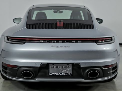 Used 2021 Porsche 911 Carrera image 11