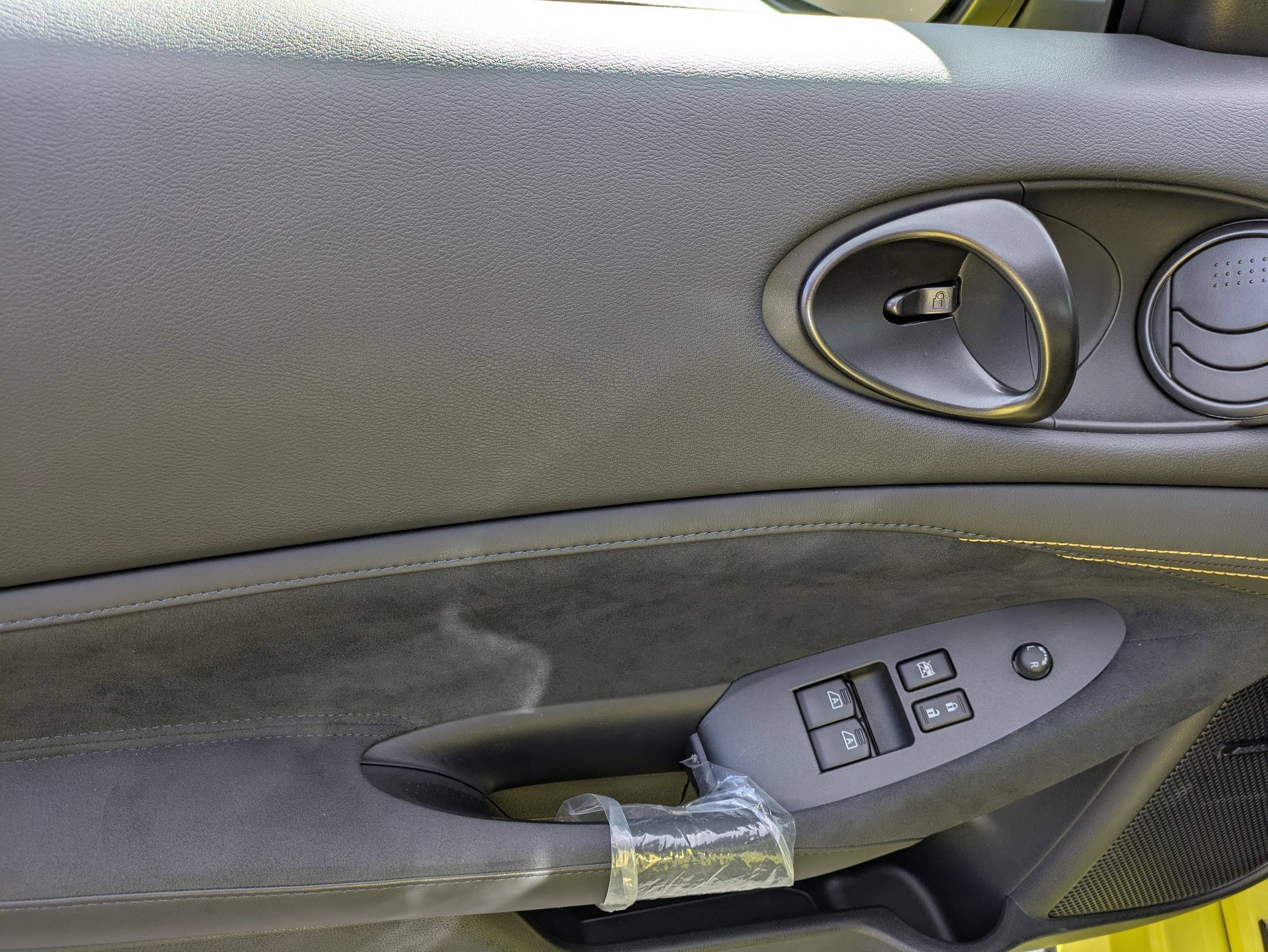 New 2023 Nissan Z w/ Floor Mat Package (L93) RWD image 11