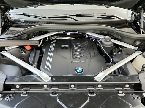 Used 2022 BMW X7 xDrive40i w/ Executive Package AWD/4WD image 29