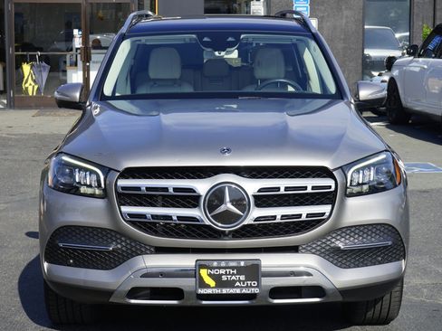Used 2020 Mercedes-Benz GLS 450 4MATIC image 4