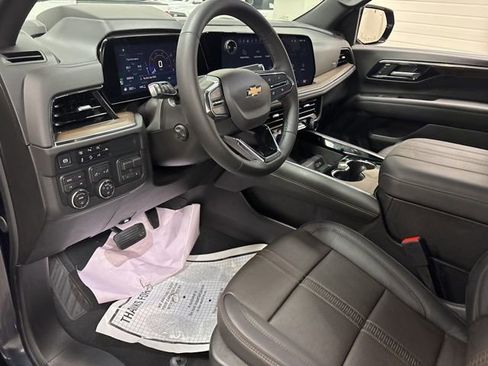 Used 2025 Chevrolet Tahoe High Country image 21