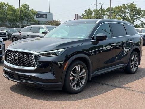 Certified 2025 INFINITI QX60 Luxe AWD/4WD image 3