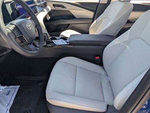 New 2026 Toyota Camry XLE FWD image 4