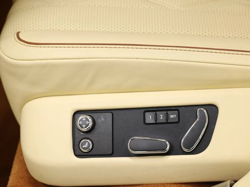 Used 2014 Bentley Flying Spur W12 AWD/4WD image 54