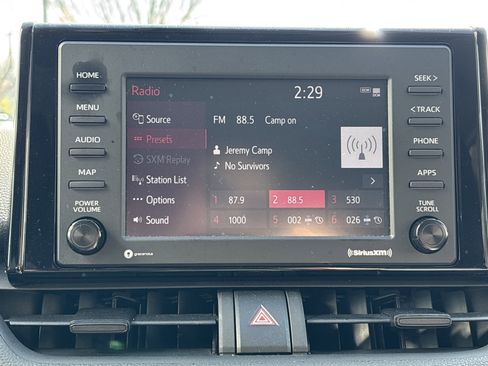 Used 2022 Toyota RAV4 XLE w/ Convenience Package AWD/4WD image 29