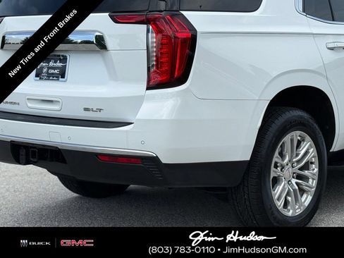 Used 2021 GMC Yukon SLT w/ Rear Media and Nav Package AWD/4WD image 16