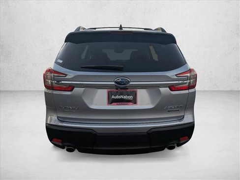 Used 2025 Subaru Ascent Touring image 8
