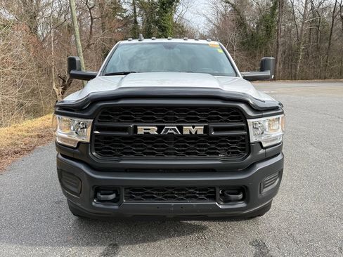 Used 2022 RAM 3500 Tradesman w/ Snow Chief Group image 3