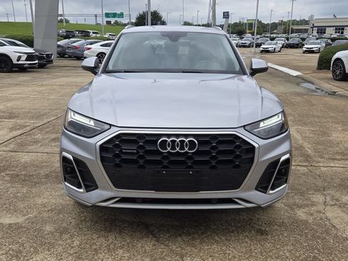 Used 2022 Audi Q5 2.0T Premium w/ Convenience Package AWD/4WD image 23