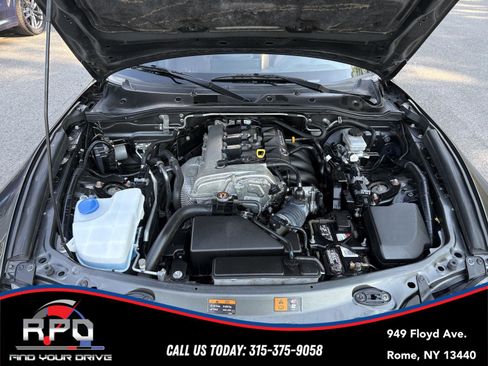 Used 2019 MAZDA MX-5 Miata RF Grand Touring RWD image 9