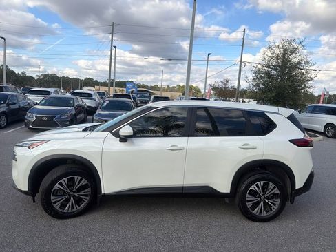 Certified 2023 Nissan Rogue SV image 5