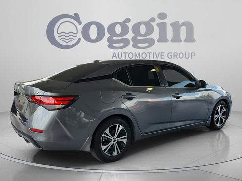 Used 2020 Nissan Sentra SV w/ Trunk Package FWD image 5