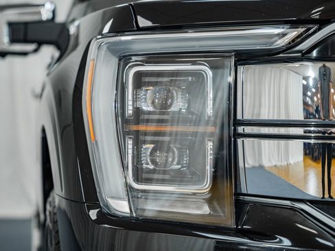 Certified 2022 Ford F150 Lariat w/ Equipment Group 502A High image 9