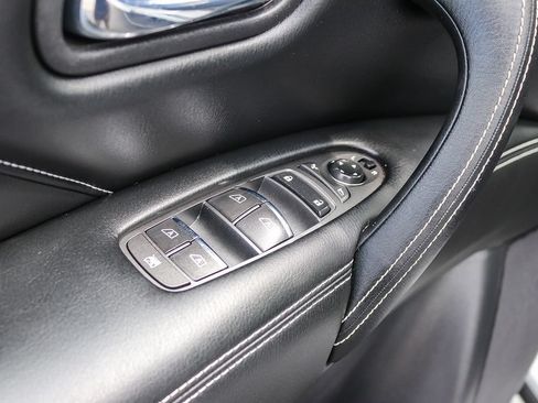 Used 2021 INFINITI QX80 Premium Select w/ All-Season Package AWD/4WD image 22