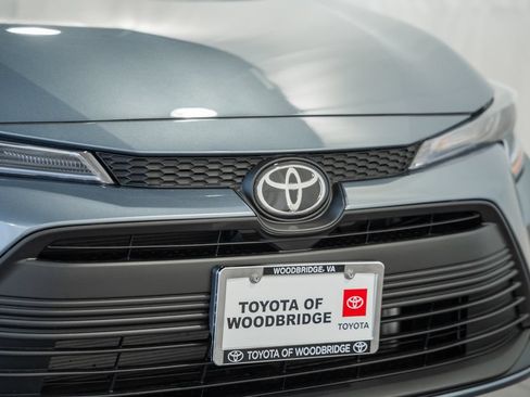 Used 2026 Toyota Corolla LE FWD image 10