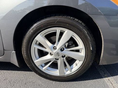 Used 2015 Nissan Altima 2.5 SL w/ Technology Package FWD image 44