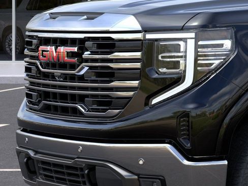 New 2026 GMC Sierra 1500 SLT w/ SLT Premium Plus Package AWD/4WD image 13