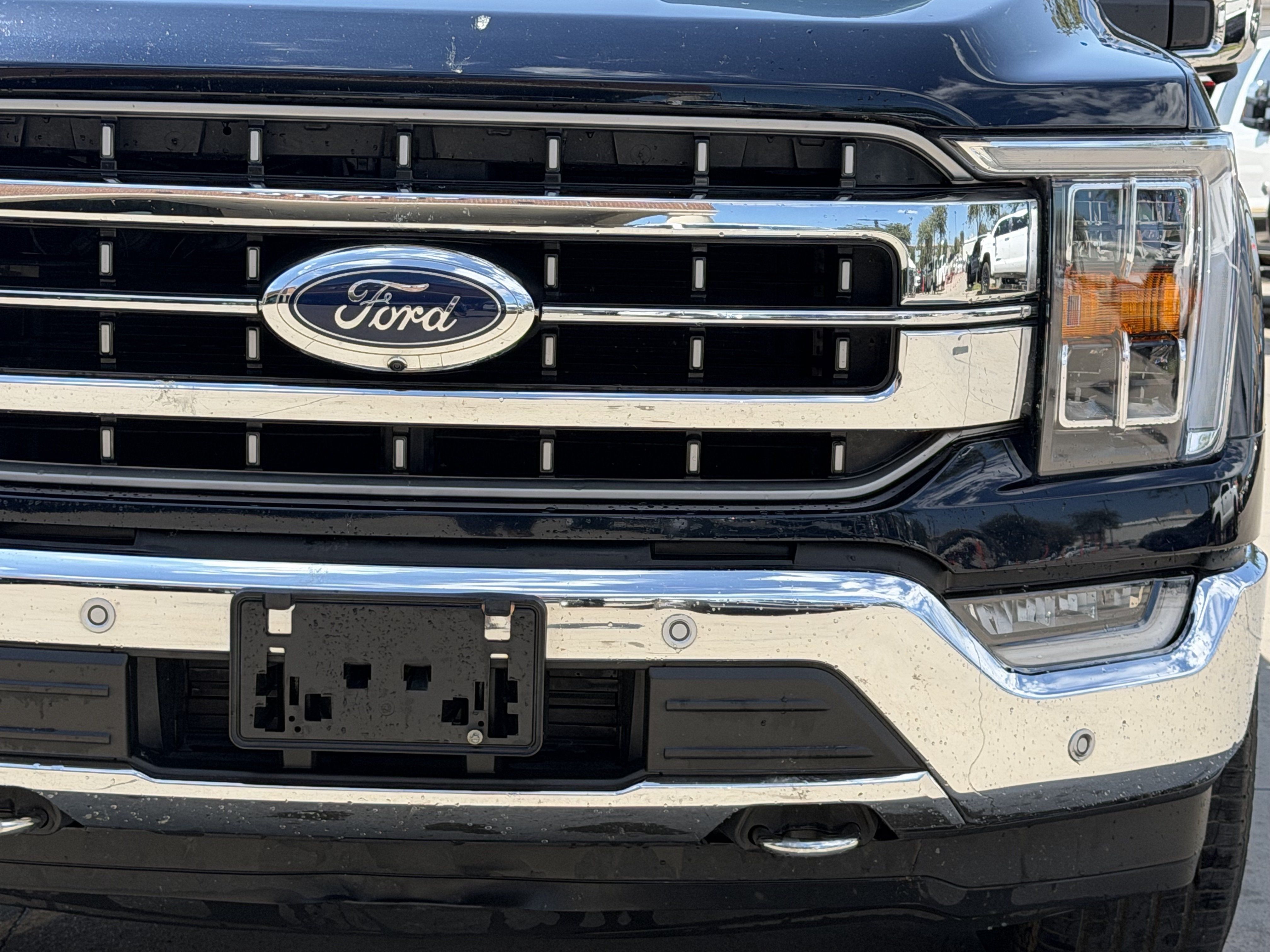 Used 2021 Ford F150 Lariat AWD/4WD image 9