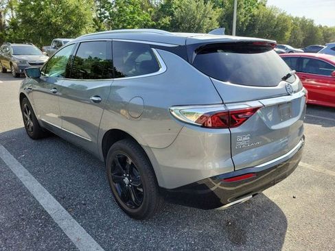 Used 2024 Buick Enclave Essence w/ Sport Touring Edition FWD image 6