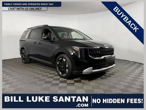 Used 2025 Kia Carnival EX image 1