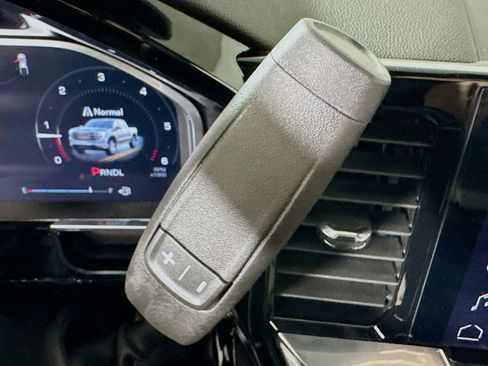 New 2026 GMC Sierra 1500 SLE w/ Preferred Package image 11