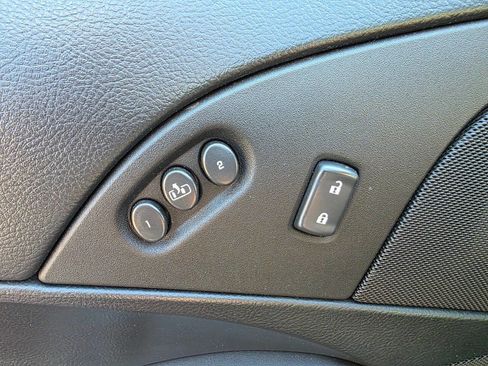 Used 2005 Chevrolet Corvette Coupe w/ Preferred Equipment Group RWD image 14