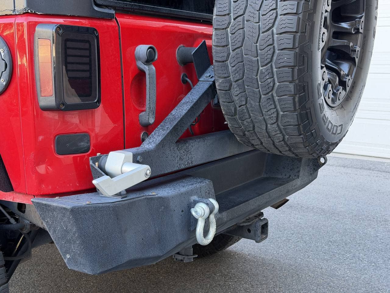 Used 2014 Jeep Wrangler Unlimited Sport w/ Connectivity Group AWD/4WD image 6