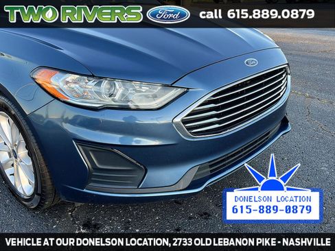 Used 2019 Ford Fusion SE image 12
