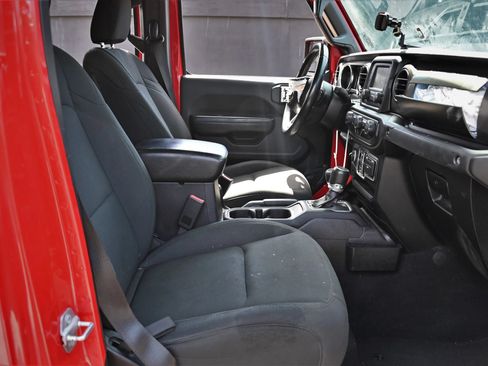 Used 2020 Jeep Gladiator Sport w/ Quick Order Package 24S AWD/4WD image 14