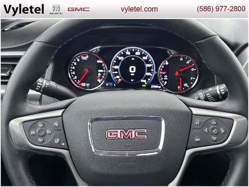 Used 2023 GMC Acadia AT4 w/ Technology Package image 23