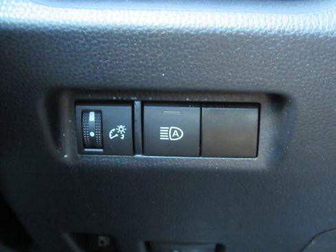 Used 2025 Toyota RAV4 LE image 31