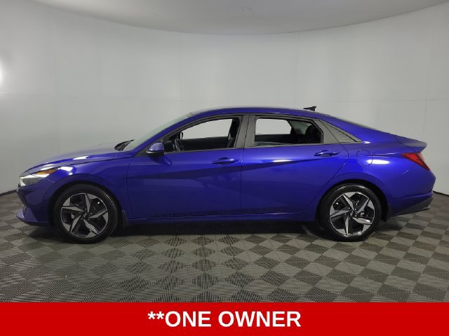 Used 2023 Hyundai Elantra SEL w/ Convenience Package FWD image 5