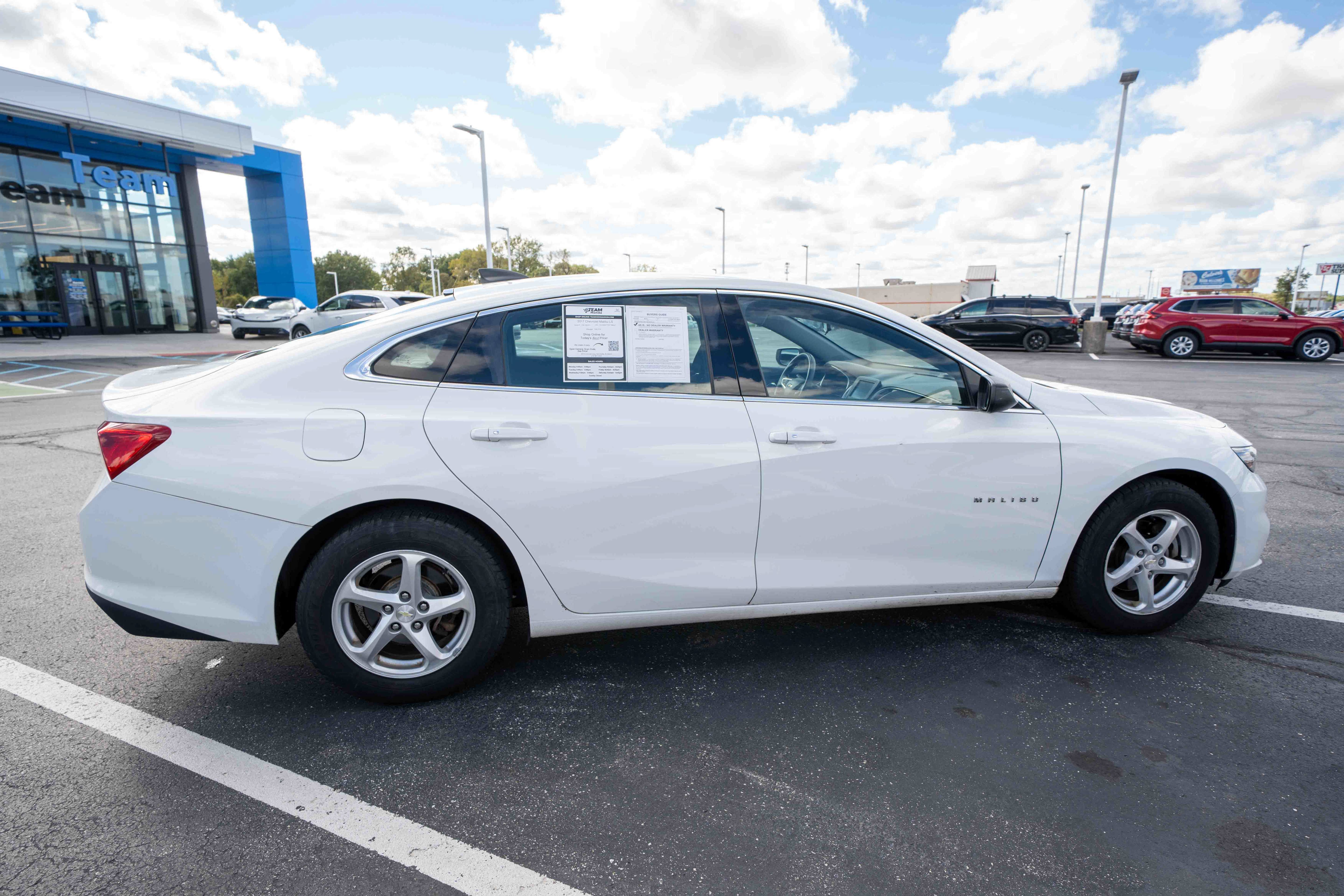 Used 2017 Chevrolet Malibu LS FWD image 6
