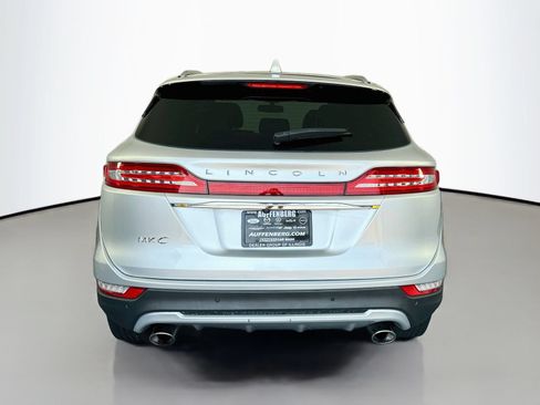 Used 2019 Lincoln MKC Reserve FWD image 6