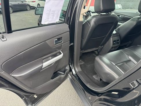 Used 2013 Ford Edge SEL FWD image 23