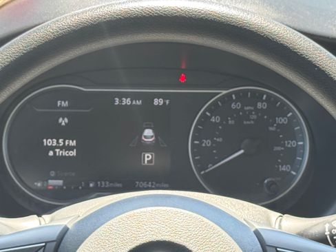 Used 2019 Nissan Kicks SV w/ Exterior Package FWD image 14