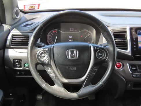 Used 2017 Honda Ridgeline RTL-T image 20