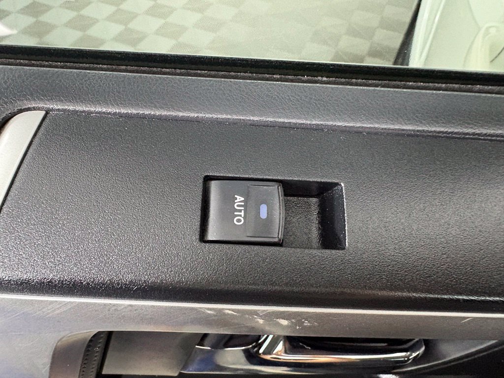 Used 2021 Toyota 4Runner SR5 AWD/4WD image 45