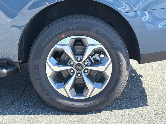 New 2027 Ford Expedition Active RWD image 23