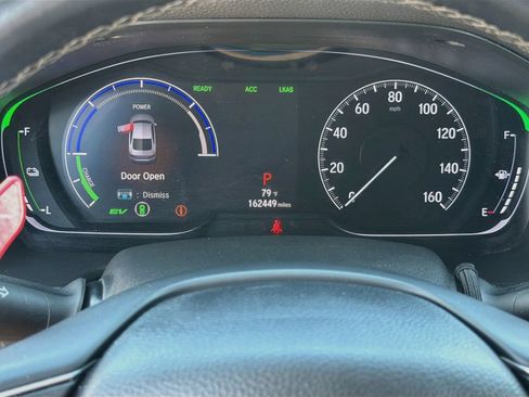 Used 2018 Honda Accord Touring image 18
