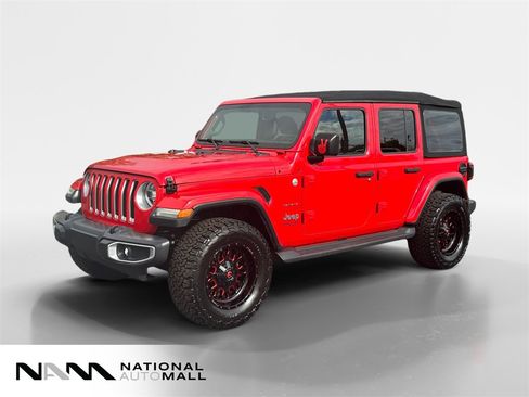 Used 2018 Jeep Wrangler Unlimited Sahara image 1