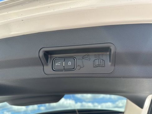 Used 2026 Ford Explorer Active image 41