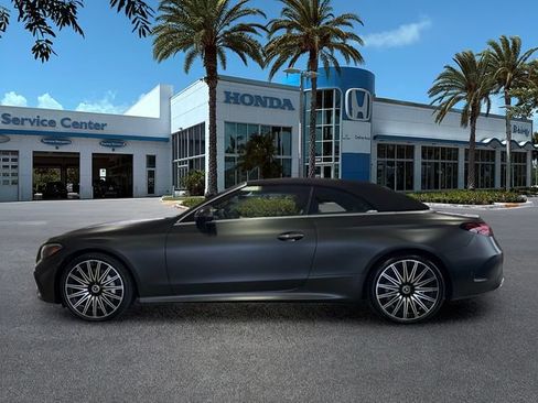 Used 2024 Mercedes-Benz CLE 450 4MATIC Cabriolet image 5