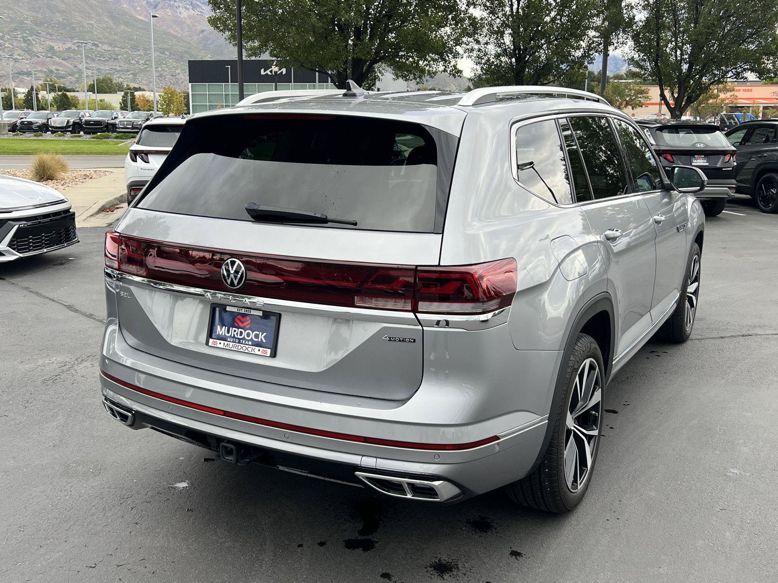 Used 2026 Volkswagen Atlas SEL Premium R-Line AWD/4WD image 17