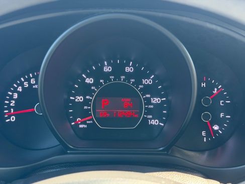 Used 2018 Kia Soul FWD image 14