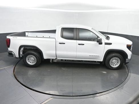 Used 2023 GMC Sierra 1500 Pro w/ Pro Value Package AWD/4WD image 39