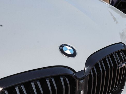 Used 2024 BMW X4 M40i w/ Premium Package AWD/4WD image 9