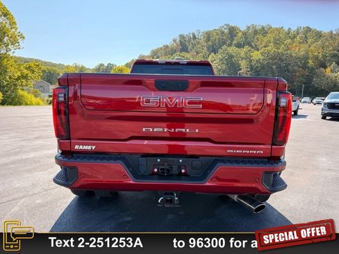 Used 2024 GMC Sierra 3500 Denali image 7