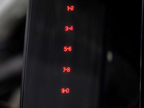 Used 2021 Lincoln Navigator L Black Label w/ Cargo Convenience Package image 44